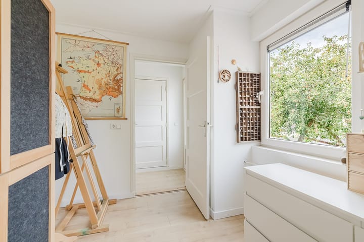 Hoekwoning te koop: Voltaweg 4, Breda