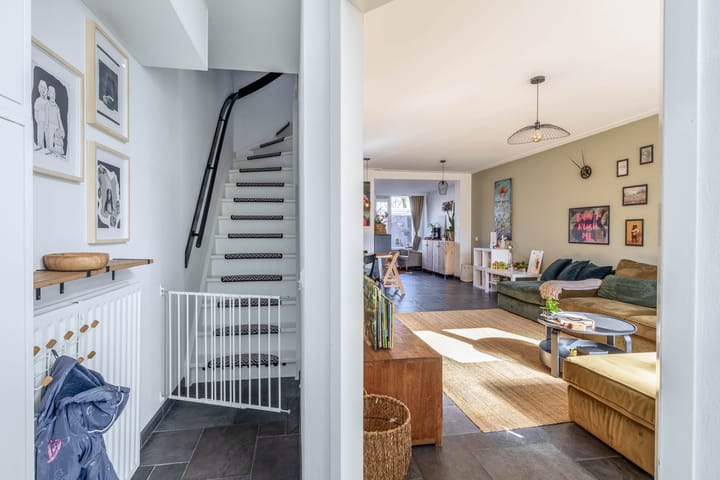Tussenwoning te koop: Groningenhof 19, Helmond