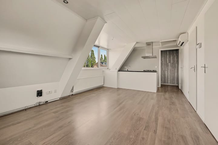 Appartement te koop: Grotestraat 192, Drunen
