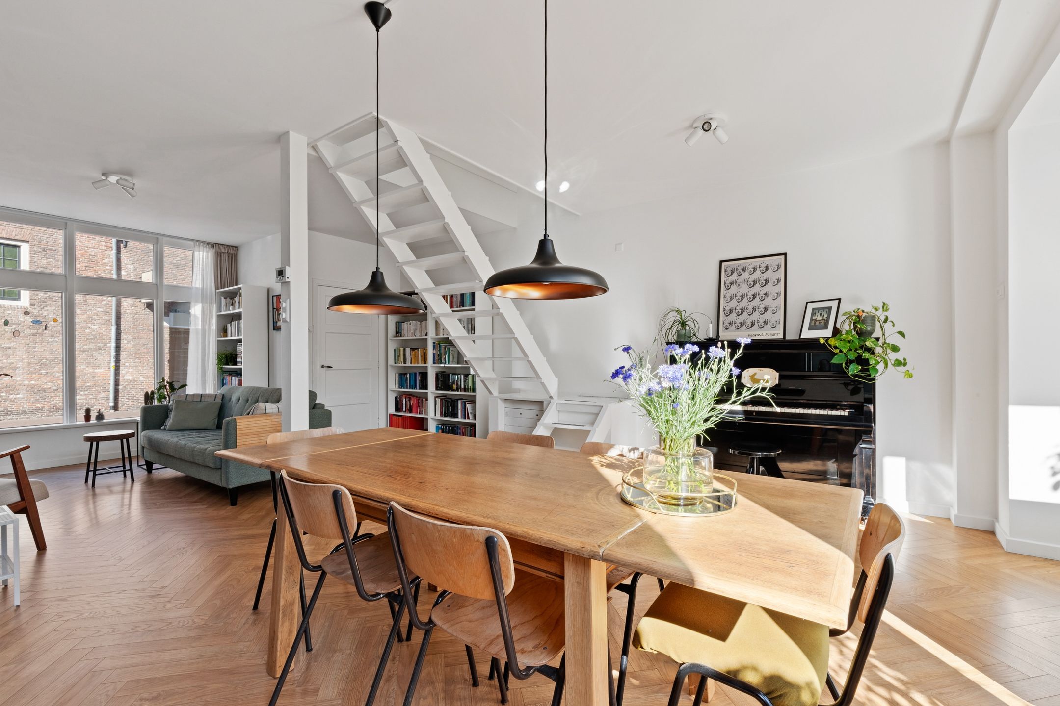 Photo 12 of Coninckstraat 11