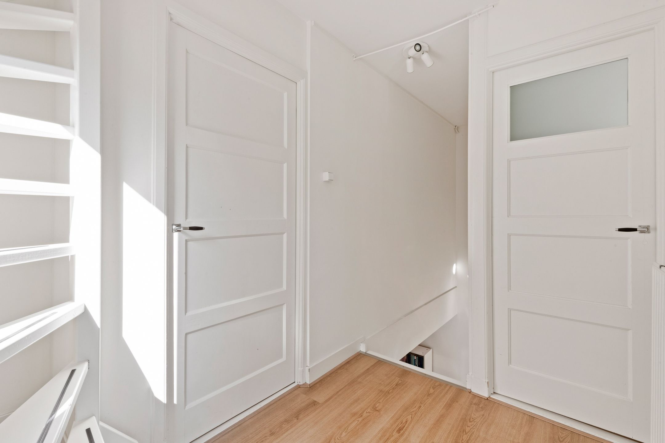 Photo 21 of Coninckstraat 11