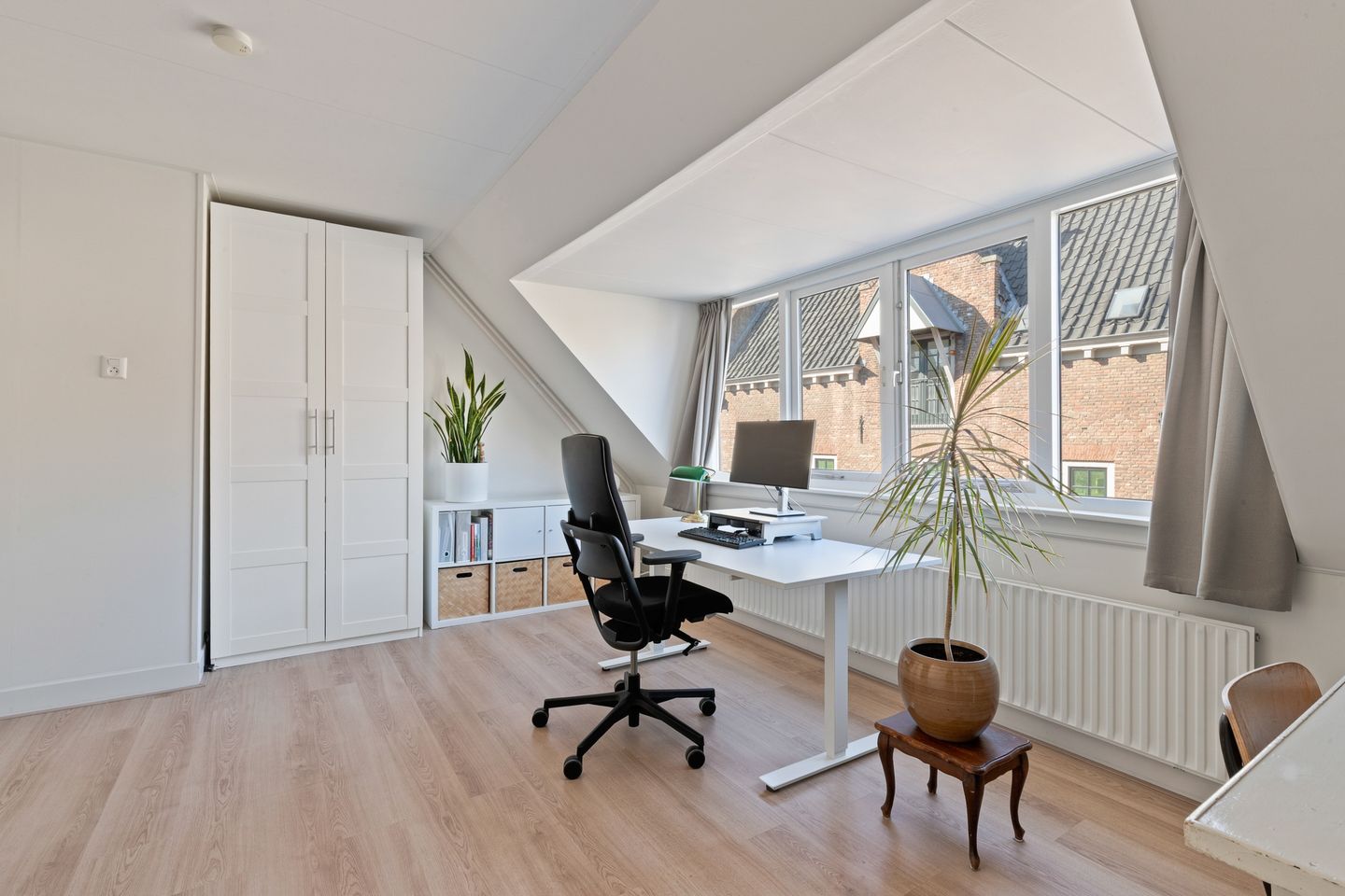 Photo 29 of Coninckstraat 11