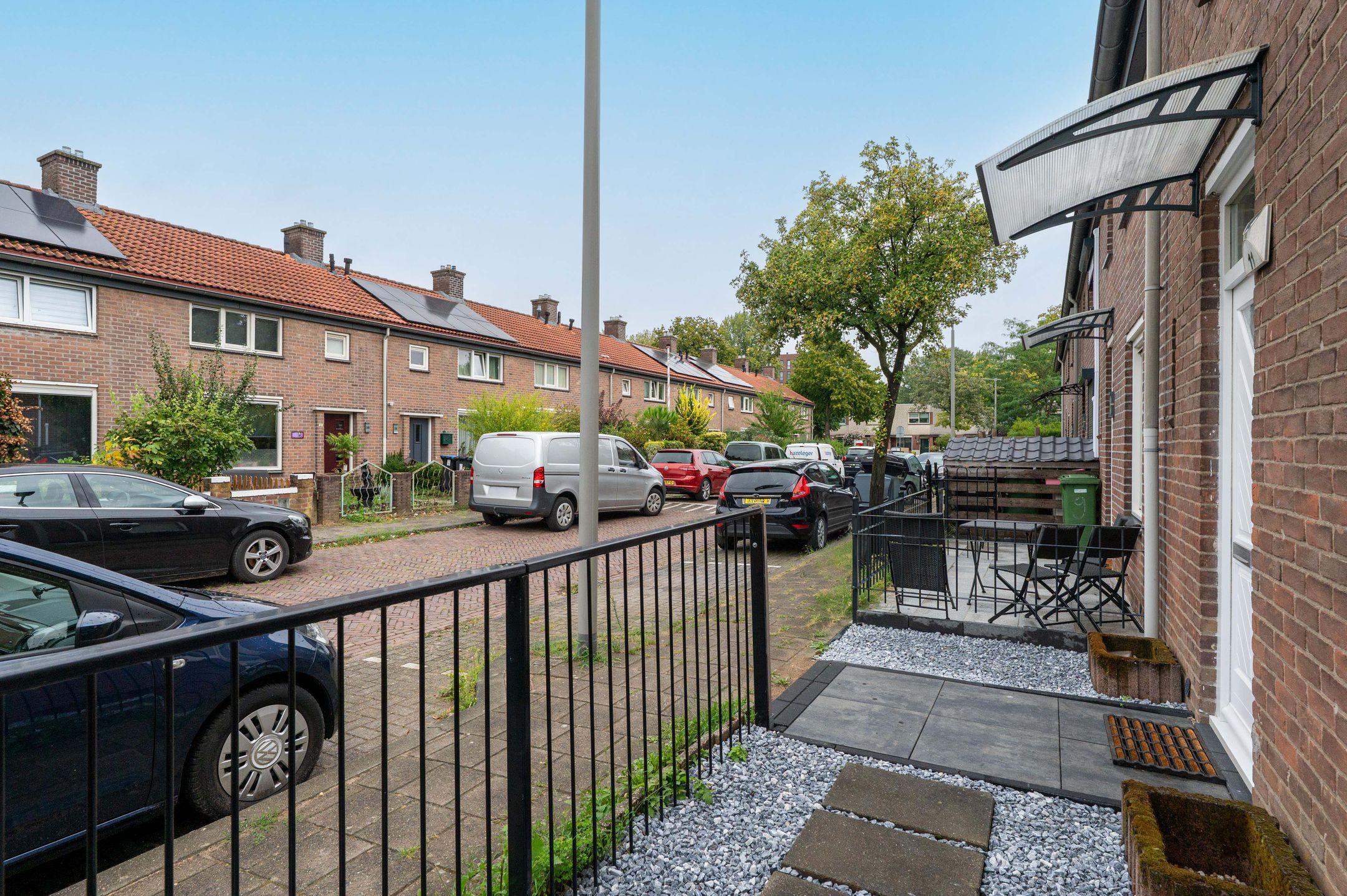 Photo 9 of Rozemarijnstraat 11
