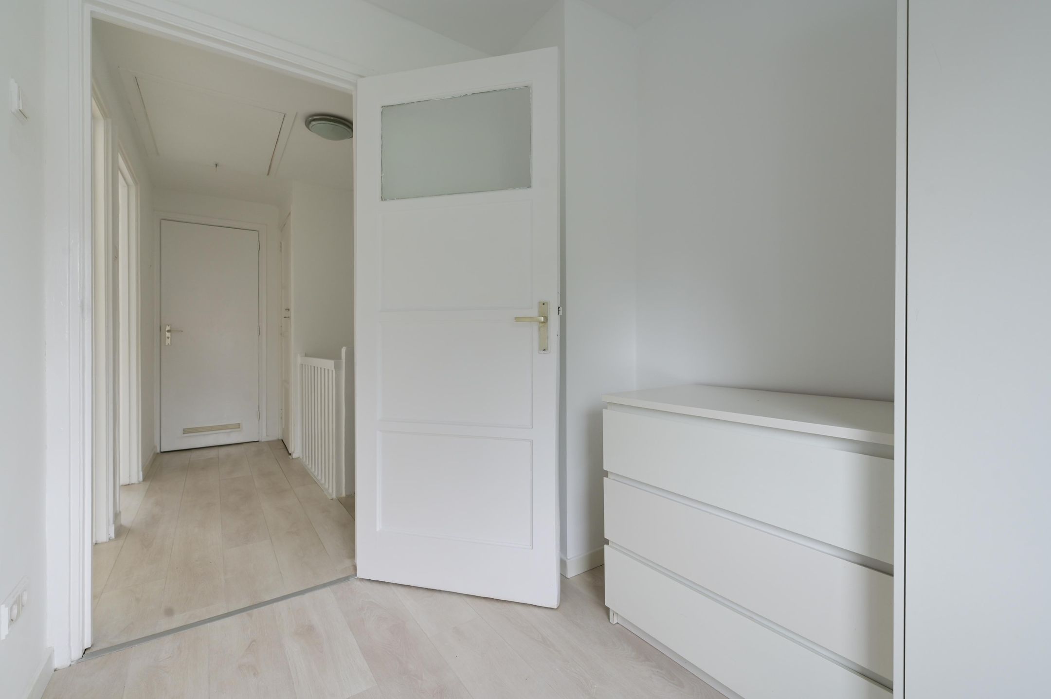 Photo 33 of Rozemarijnstraat 11