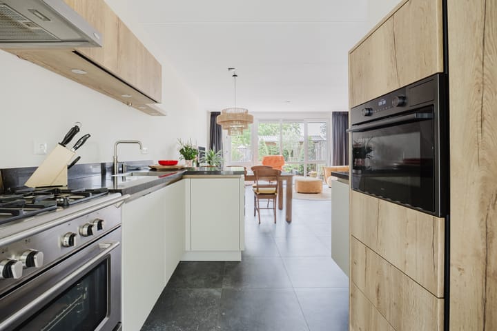 Tussenwoning te koop: Wijnappelhoef 2, Eethen