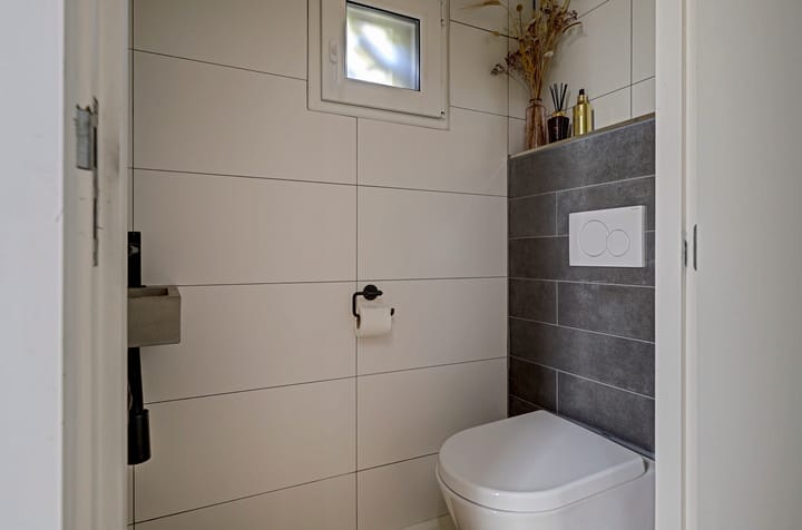 Tussenwoning te koop: Hoofdstraat 12, Oirlo