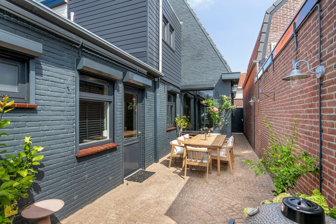 Photo 31 of Sint Vincentiusstraat 4