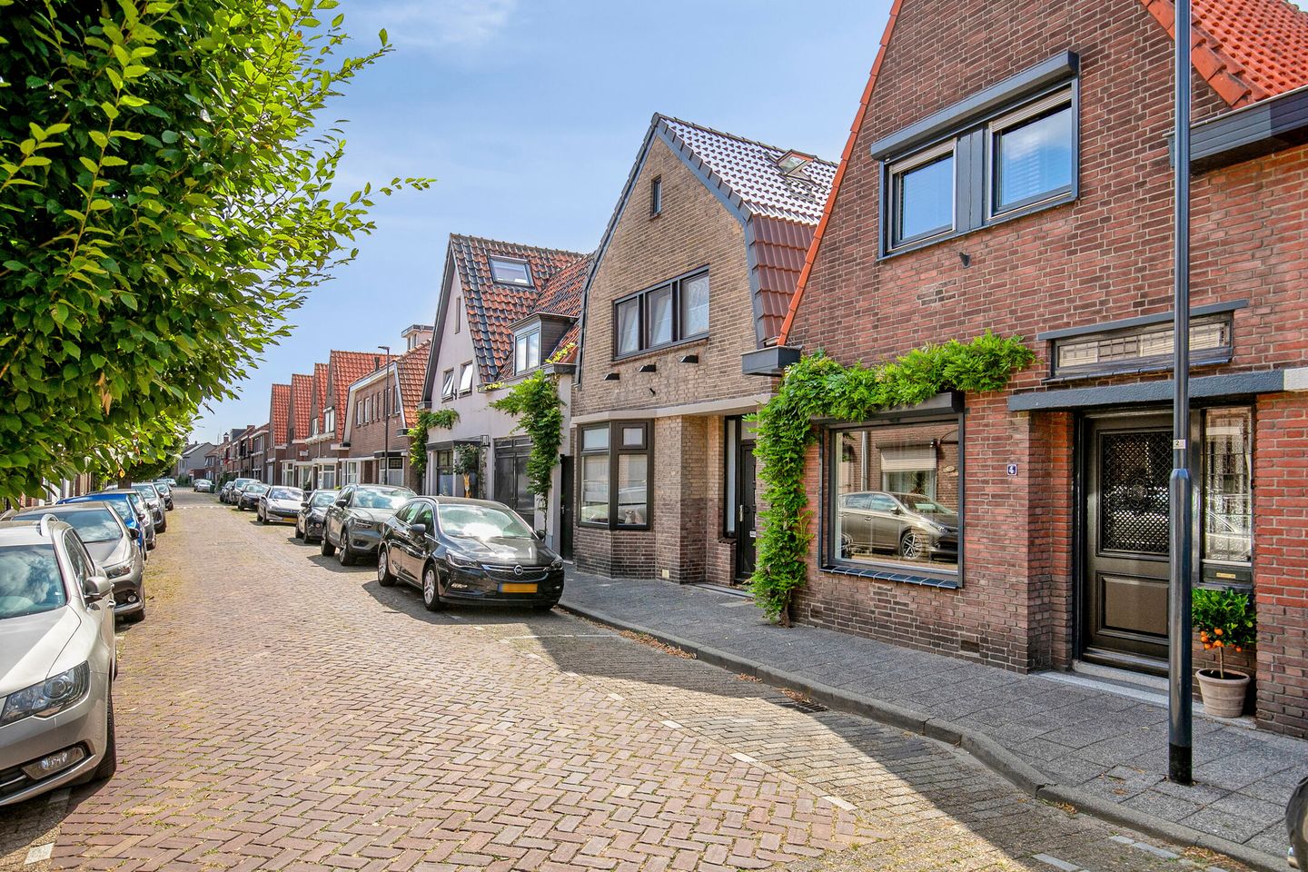 Photo 40 of Sint Vincentiusstraat 4