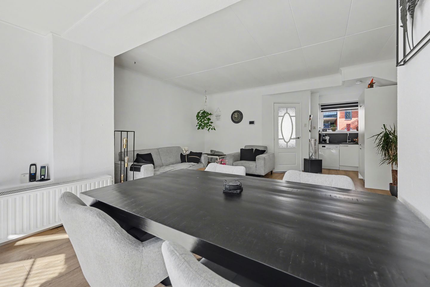 Photo 14 of Paulus Potterstraat 13