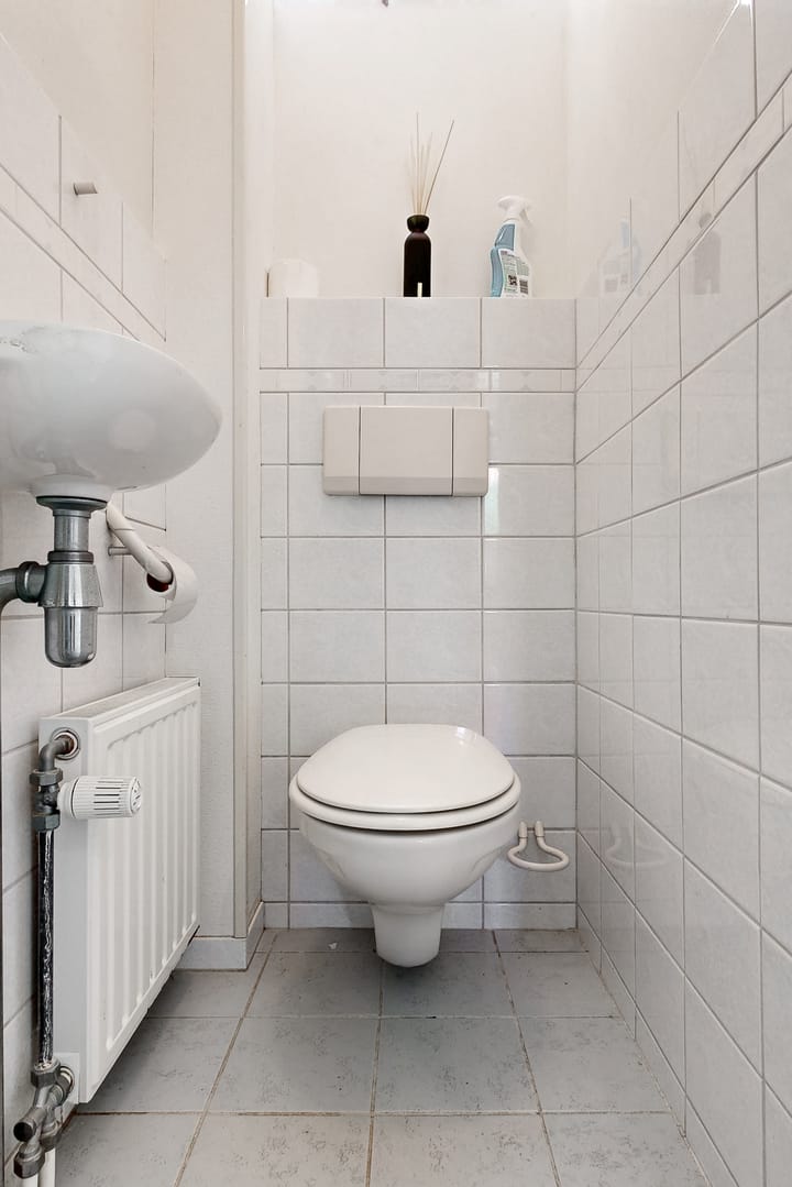 Tussenwoning te koop: Korenbloemlaan 71, Oegstgeest