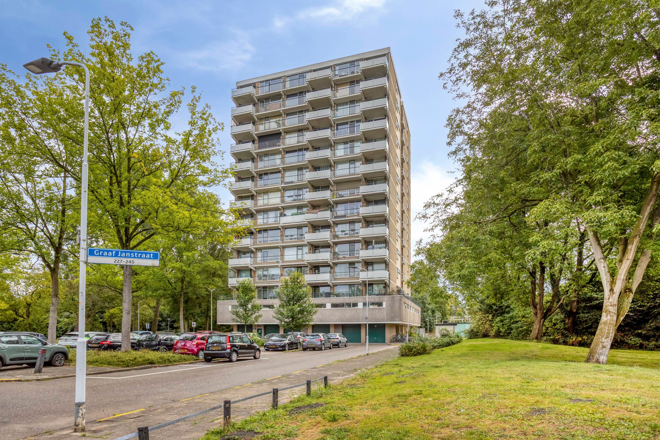 Graaf Janstraat 144 