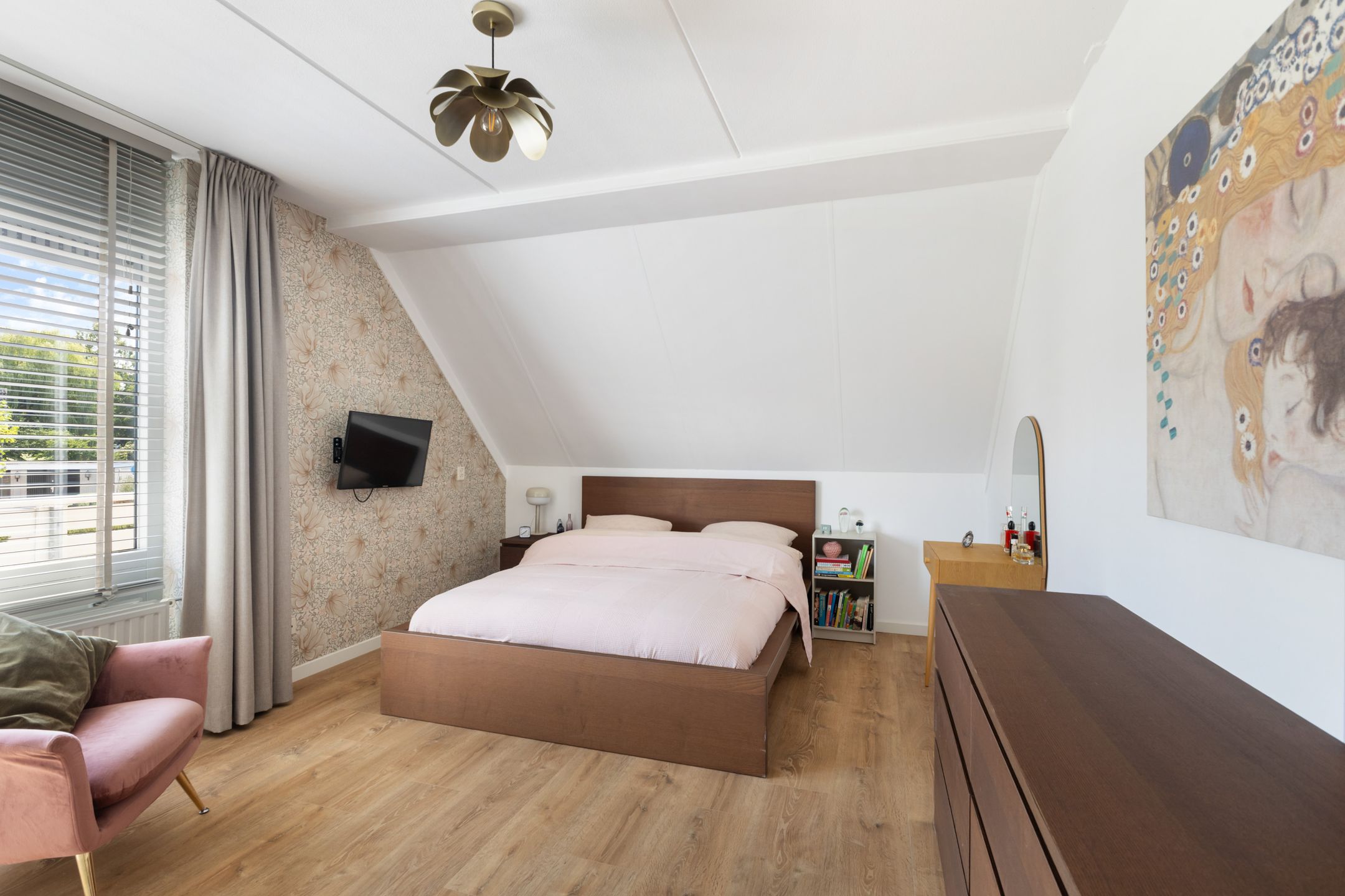 Photo 24 of Suite 41