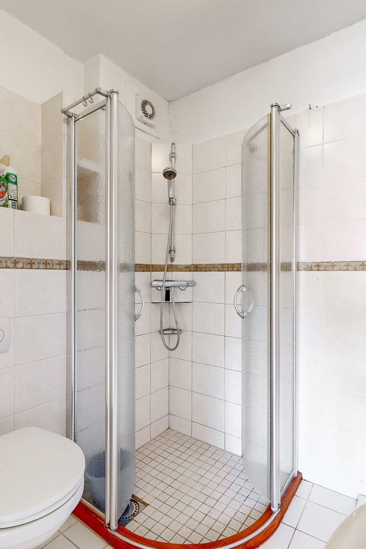 Tussenwoning te koop: Korenbloemlaan 71, Oegstgeest