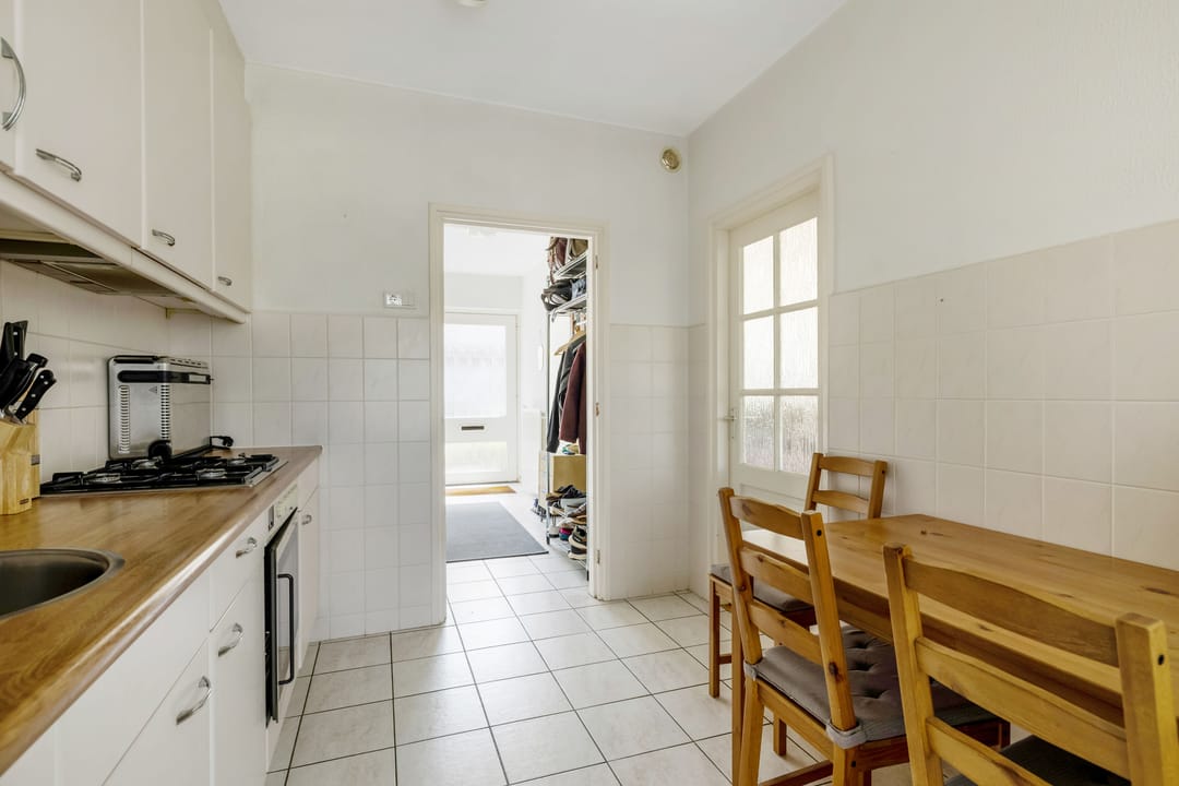 Photo 16 of Provisorstraat 12