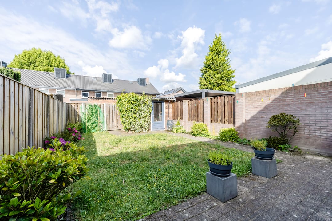 Photo 31 of Provisorstraat 12