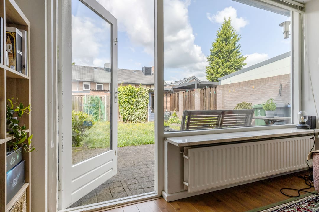 Photo 13 of Provisorstraat 12