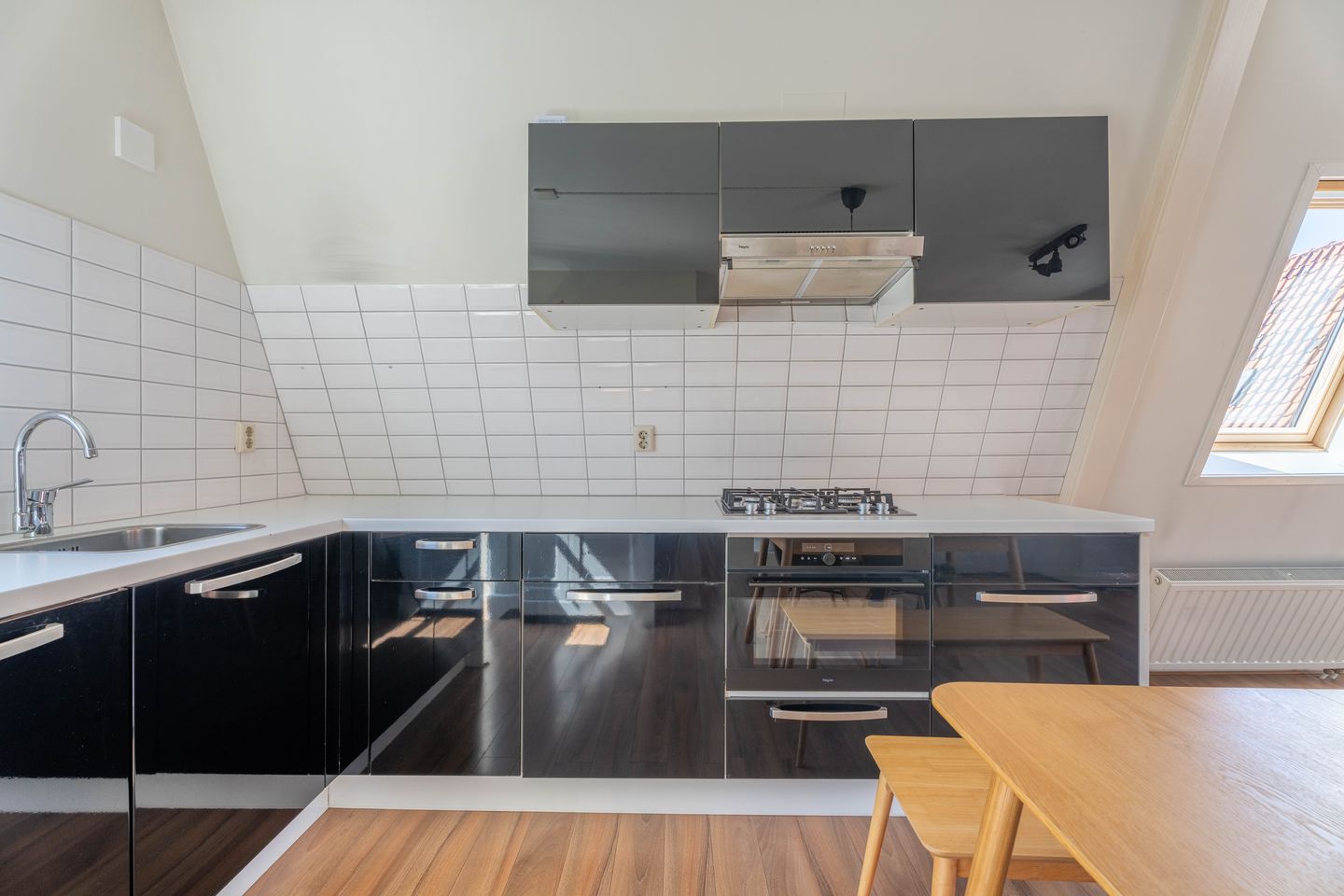 Photo 10 of Dwars Bolwerkstraat 3-B
