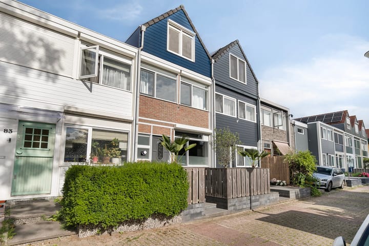 Tussenwoning te koop: Burgemeester Timmermanslaan 81, Harmelen