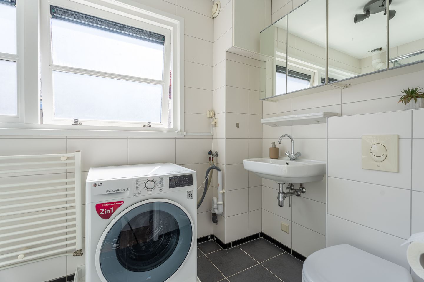 Photo 20 of Dwars Bolwerkstraat 3-B