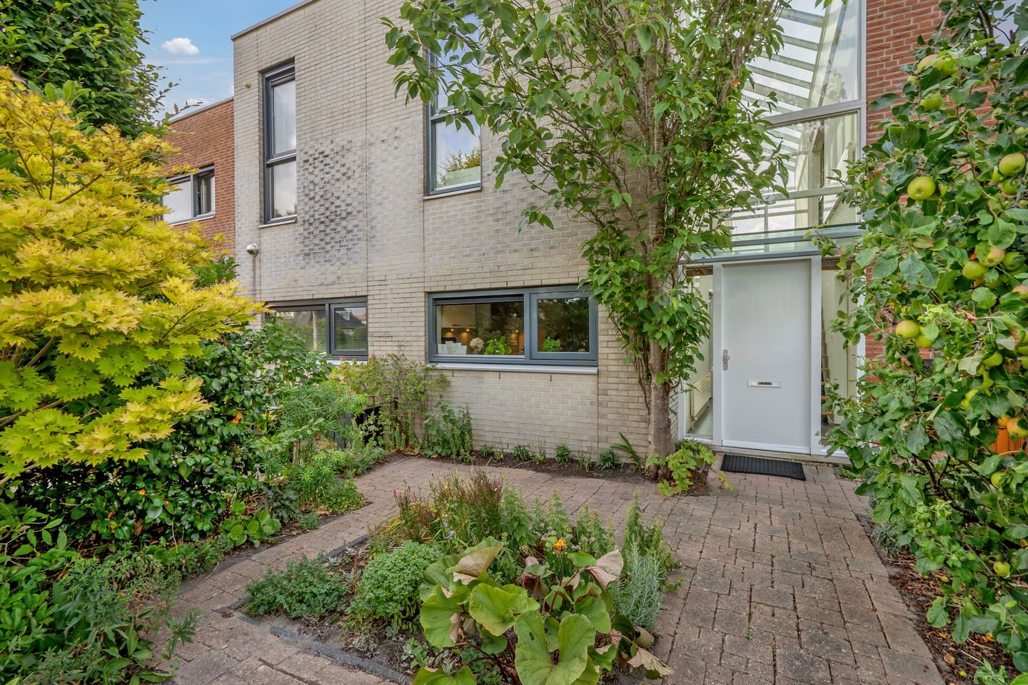 Photo 5 of Hekendorpstraat 38