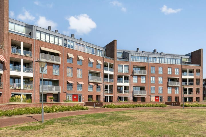 Appartement te koop: Willem- en Maryplein 15, Hellevoetsluis