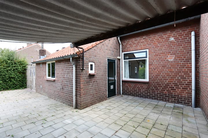 Twee-onder-één-kap te koop: Plakseweg 16, Groesbeek