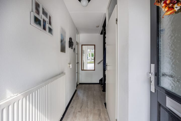 Hoekwoning te koop: Eierlanden 100, Huizen