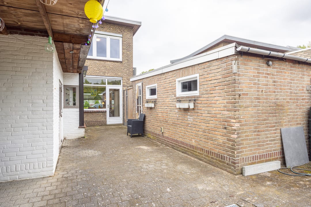Photo 32 of Geert Grotestraat 6