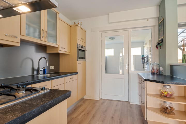 Tussenwoning te koop: Michaëlsberg 37, Drachten
