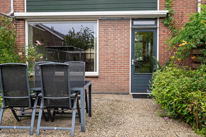 Tussenwoning te koop: Geuzenpad 4, Zoetermeer