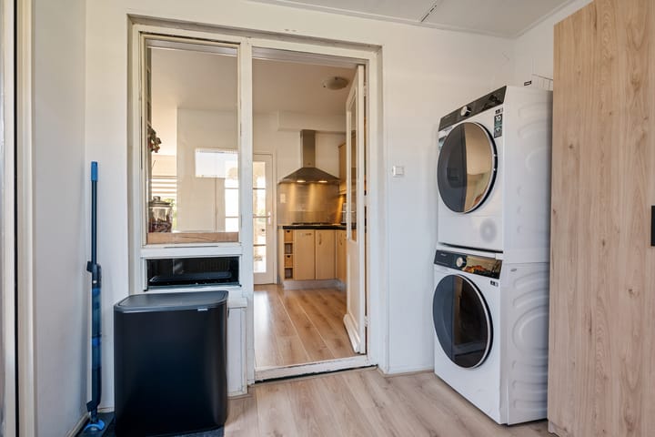 Tussenwoning te koop: Michaëlsberg 37, Drachten