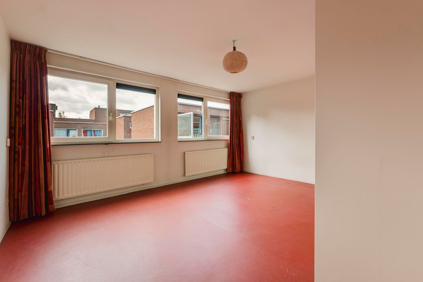 Photo 10 of Van Abbestraat 80