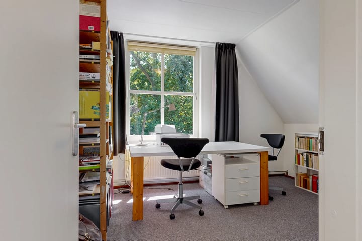 Twee-onder-één-kap te koop: Kerklaan 6, Leiderdorp