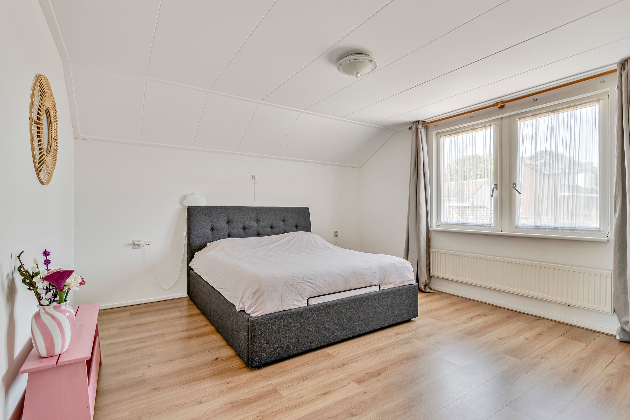 Photo 15 of van Oosterhoutstraat 1