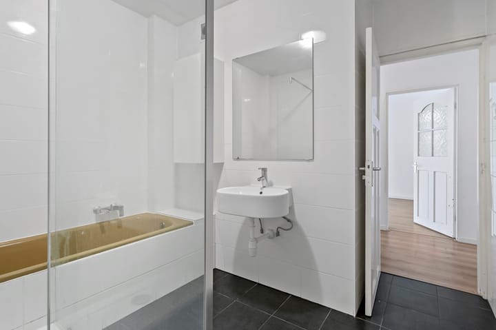 Photo 5 of Deimanstraat 6
