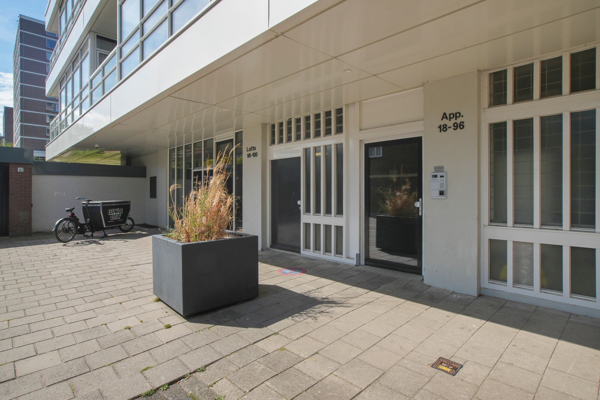 Photo 30 of Maassluisstraat 60