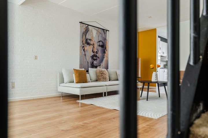 Tussenwoning te koop: Domela Nieuwenhuisweg 32, Muntendam