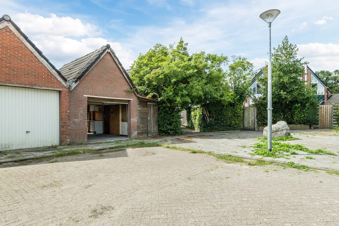 Photo 43 of Domela Nieuwenhuisweg 32
