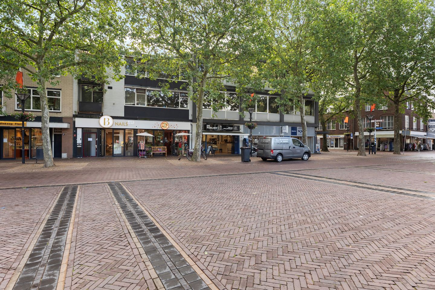 Photo 4 of Raadhuisplein 9-B