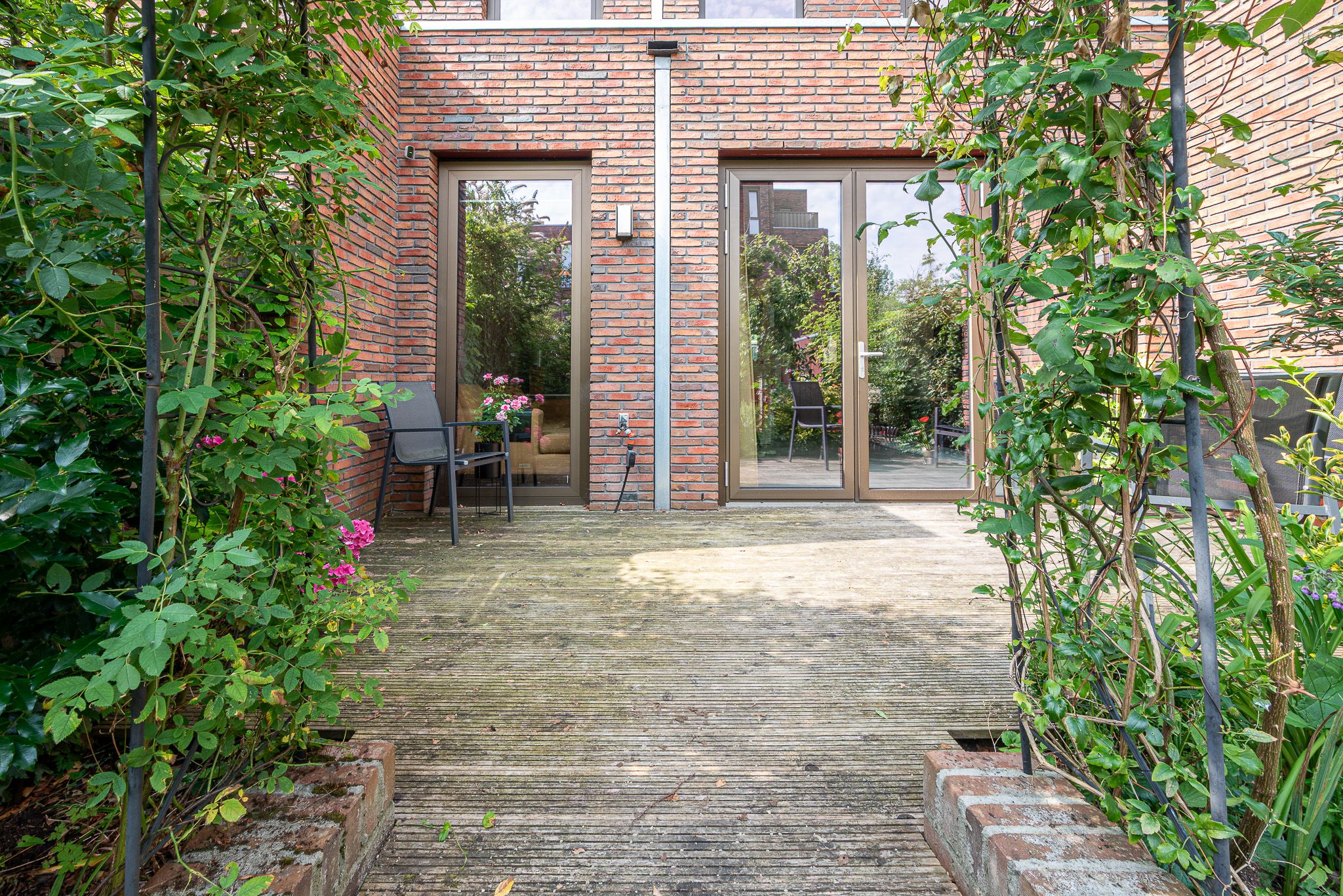 Photo 51 of Helper Westsingel 81