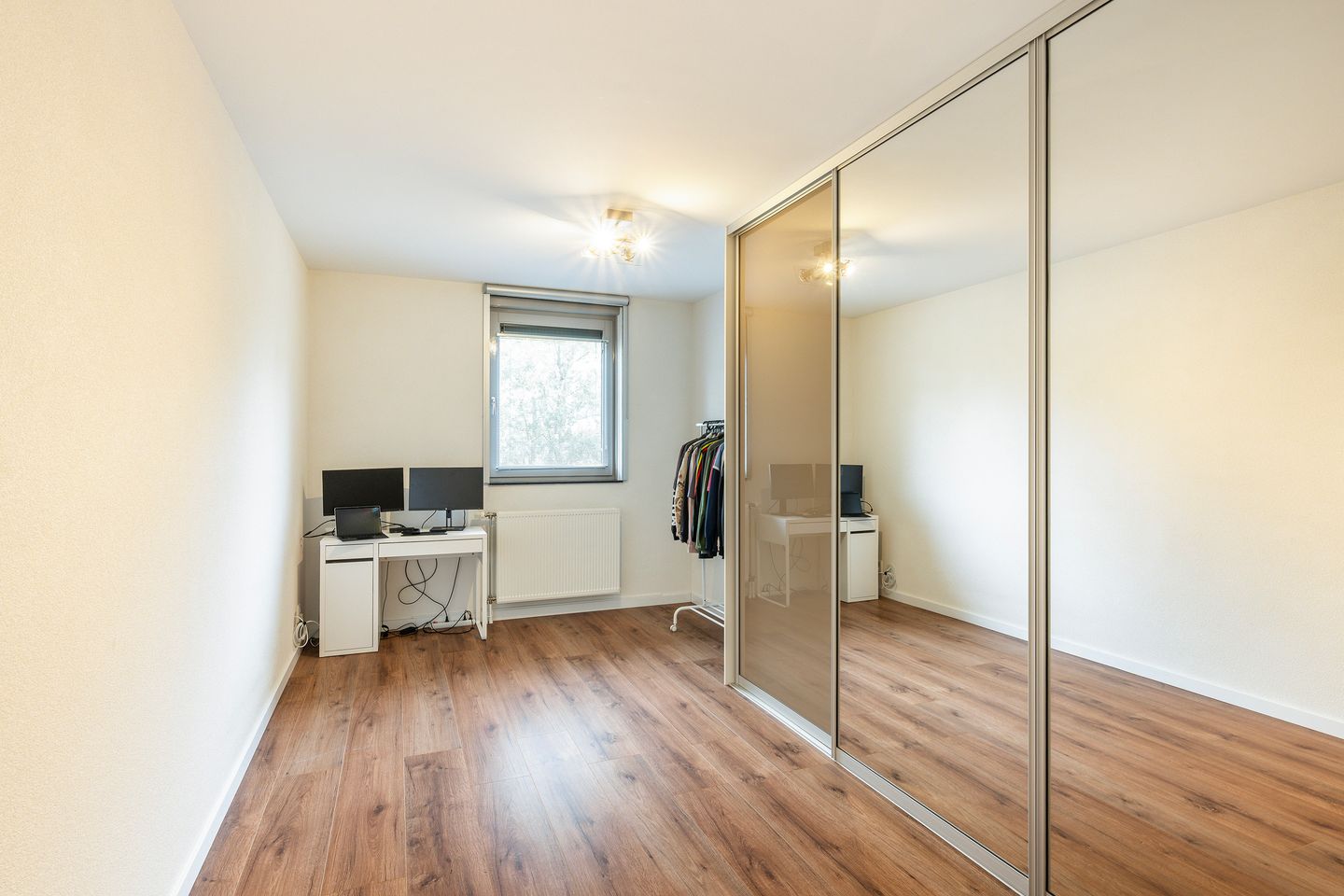 Photo 35 of Hugo de Vriesstraat 9