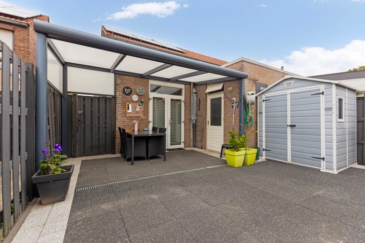 Hoekwoning te koop: Rembrandtstraat 37, Heerlen