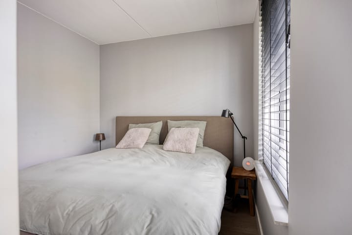 Tussenwoning te koop: J van Oldenbarneveldtstr 38, Zaltbommel