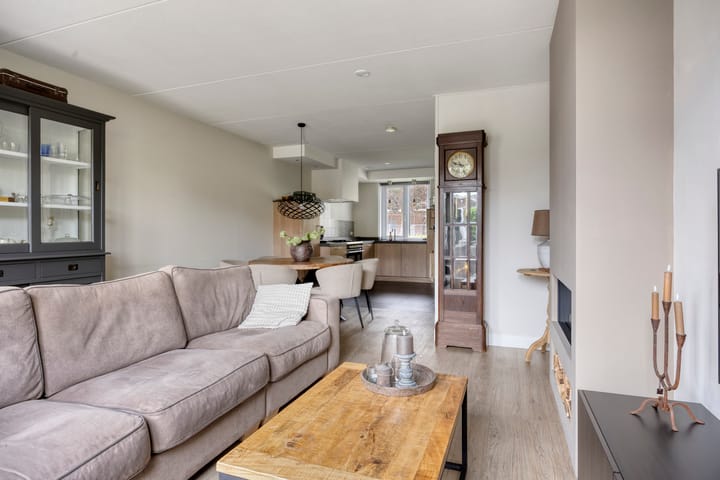 Tussenwoning te koop: J van Oldenbarneveldtstr 38, Zaltbommel