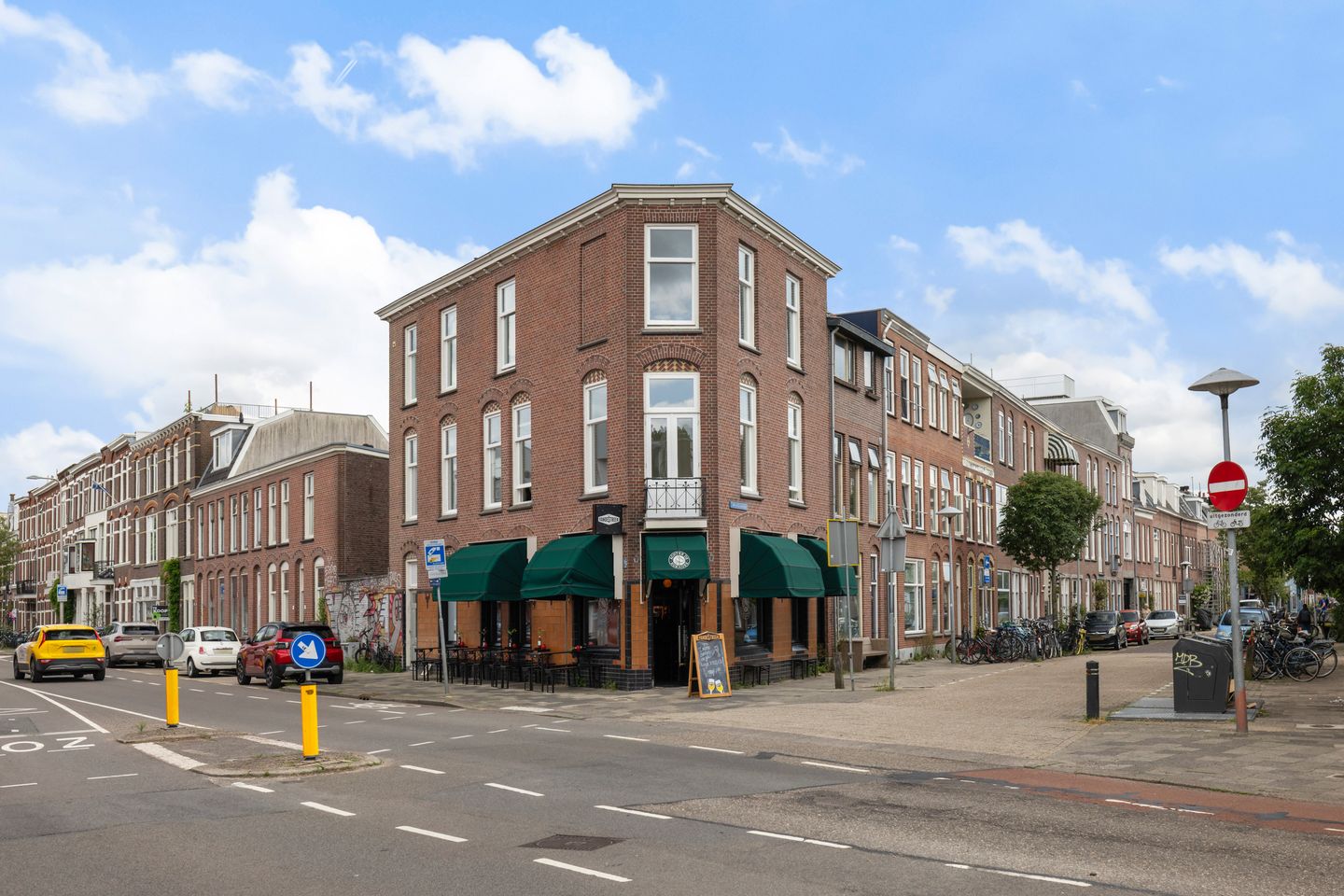 Photo 35 of Van der Mondestraat 1