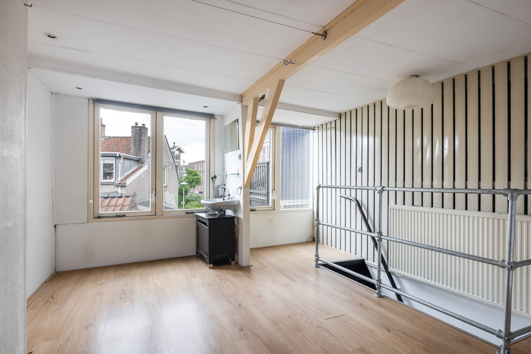 Photo 21 of Van der Mondestraat 1
