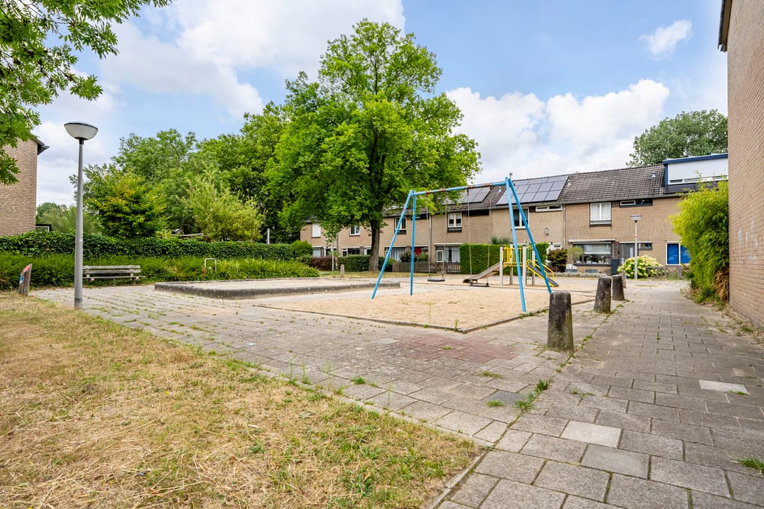 Foto 41 van Achthuizenplantsoen 1