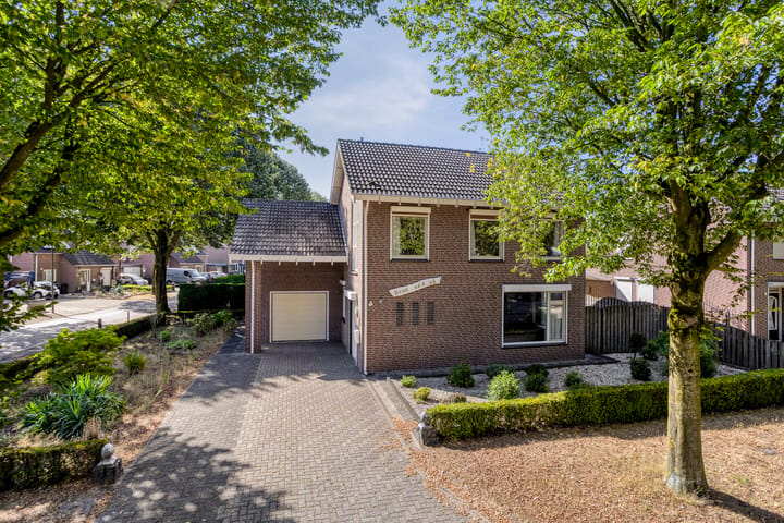 Vrijstaande woning te koop: Boekweitstraat 1, Odiliapeel