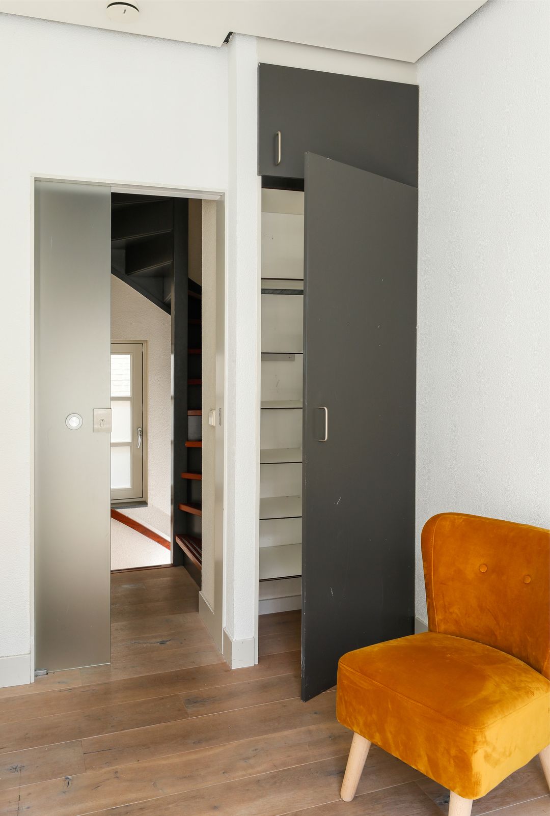 Photo 13 of Vughterstraat 103