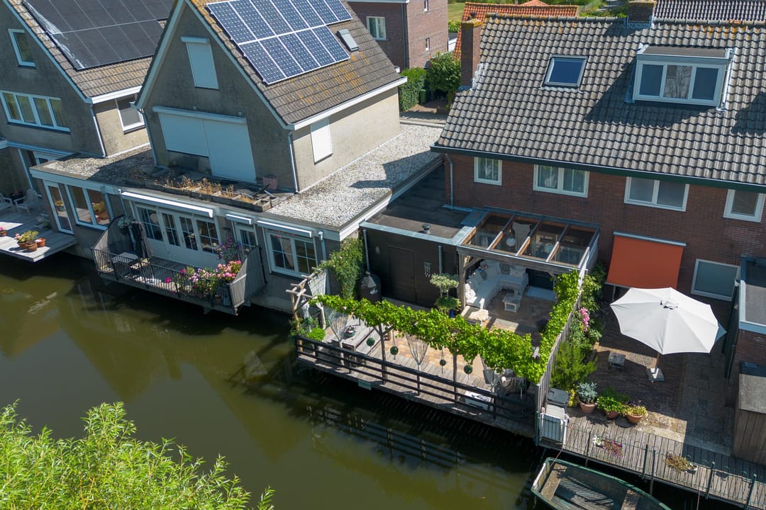 Photo 37 of Zuidereinde 224